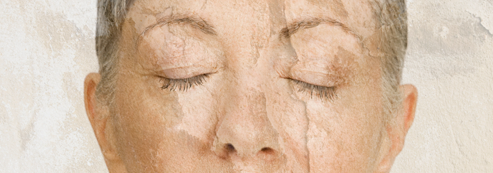 Our personal lifestyle leaves varyingly deep traces on and in our skin. The experts at Rosenpark Clinic assess the skin and show ways to harmonize it with the individual sense of life.
