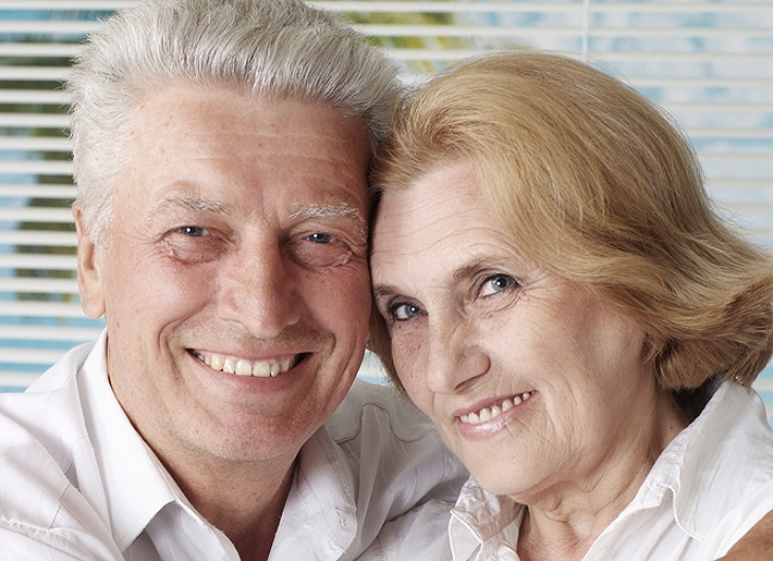 In der Hauttumor-Chirurgie der Rosenpark Klinik werden b&ouml;sartiges Gewebe und Vorstufen von Hautkrebs entfernt. Bei fr&uuml;hzeitiger Erkennung etwa durch Hautkrebs-Screening gibt es alternativ nicht-operative Behandlungen wie Kryotherapie, Photodynamische Th