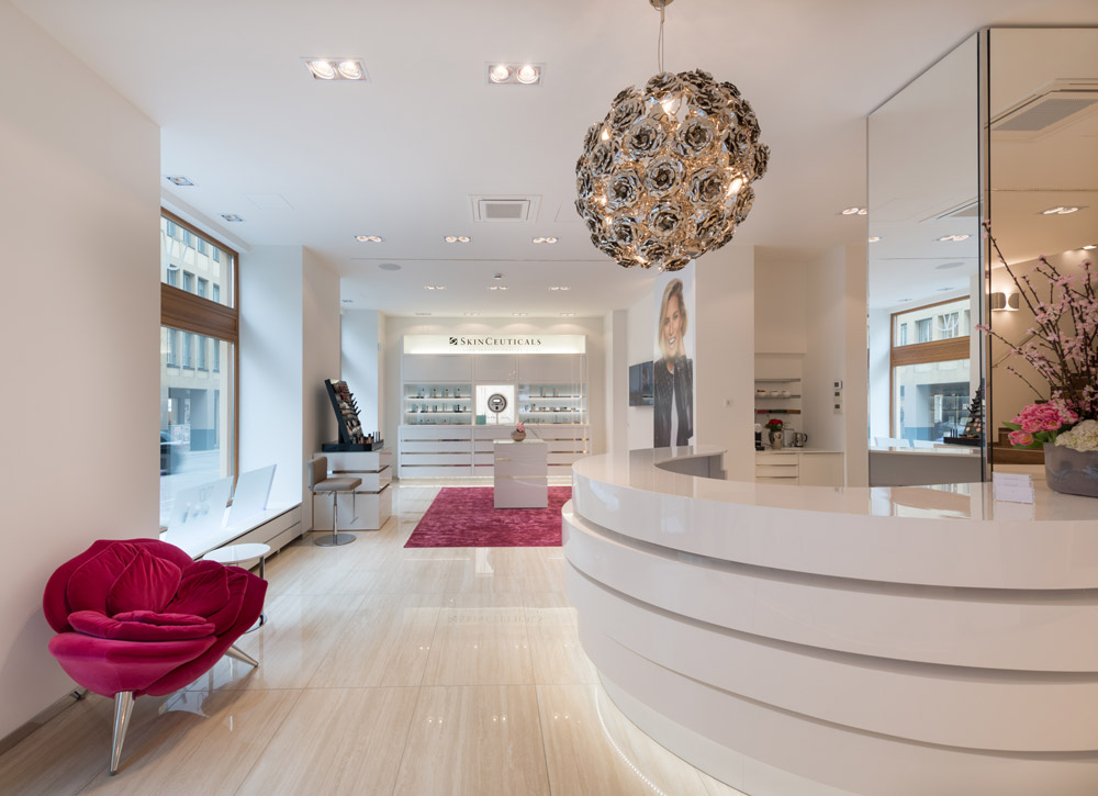 Bellari Rosenpark Empfang